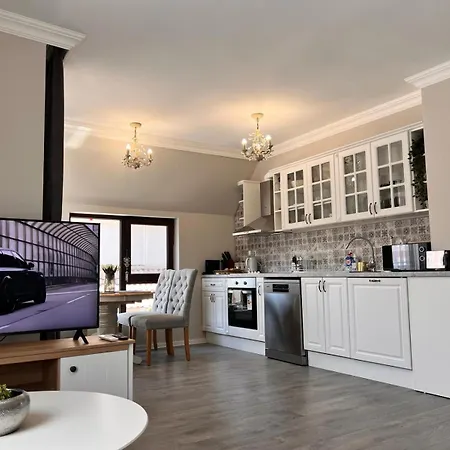 The Signature French Haven Elegant *